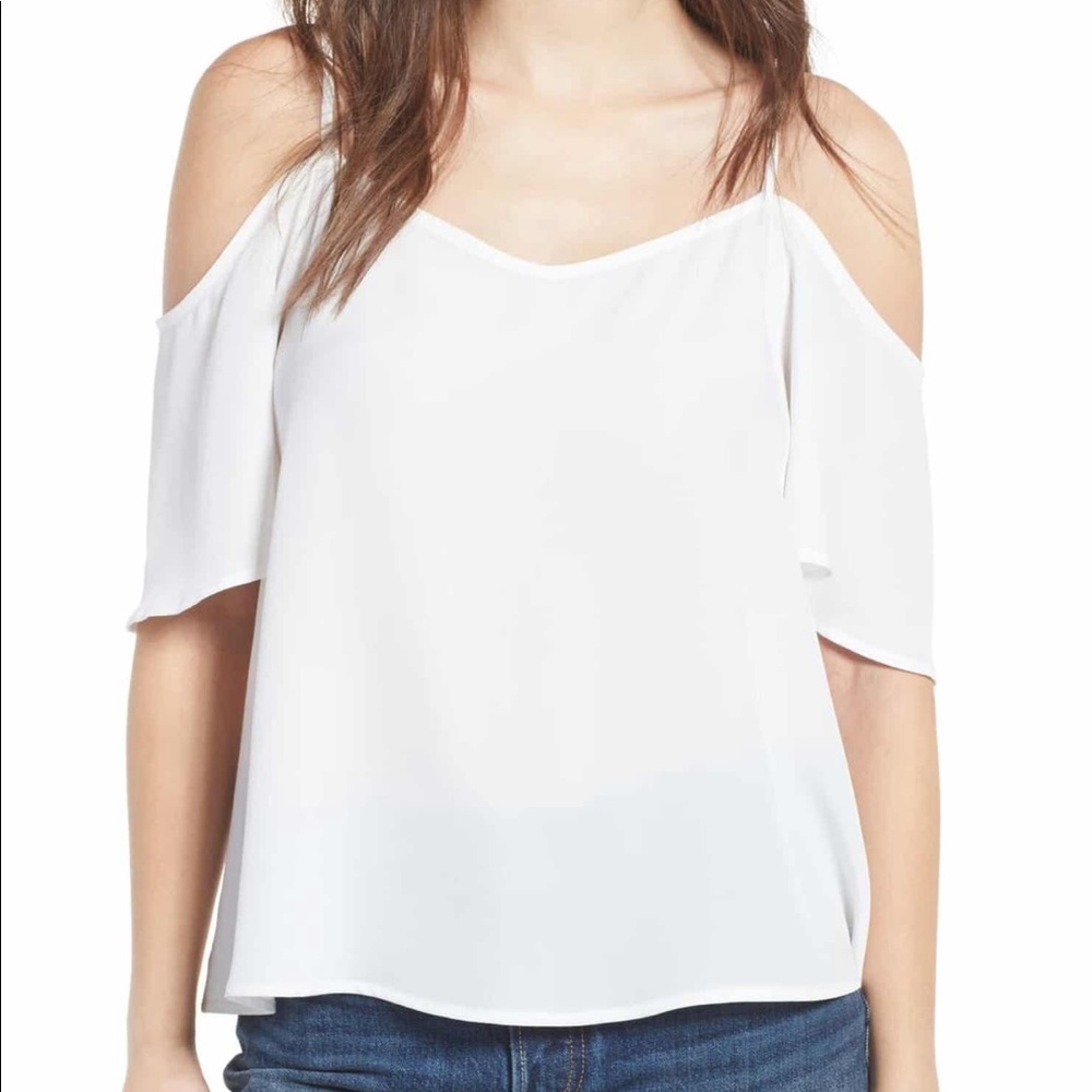 🆕 BP cold shoulder top